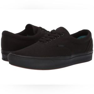Vans | ComfyCush Era Black/Black Shoe | Size 5.5